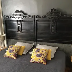 Nuit Au Second D Hotes Bed & Breakfast